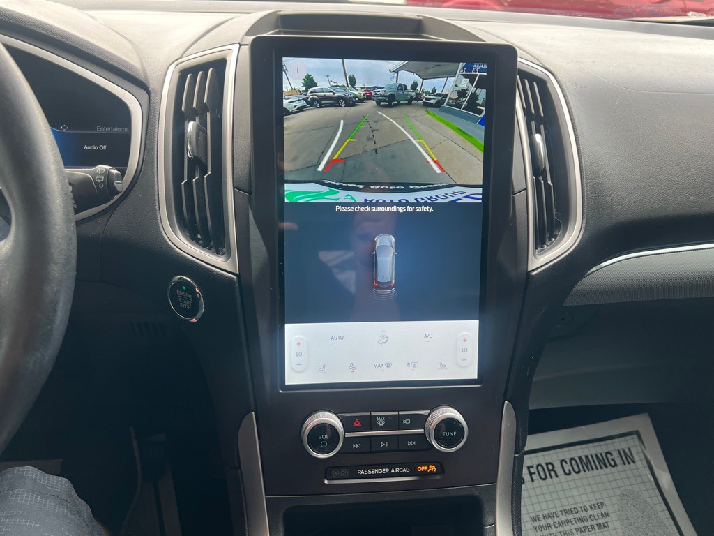 2021 Ford Edge Image 15
