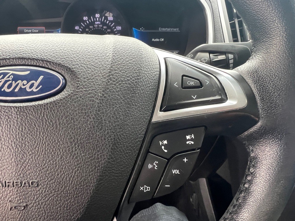 2021 Ford Edge Image 18