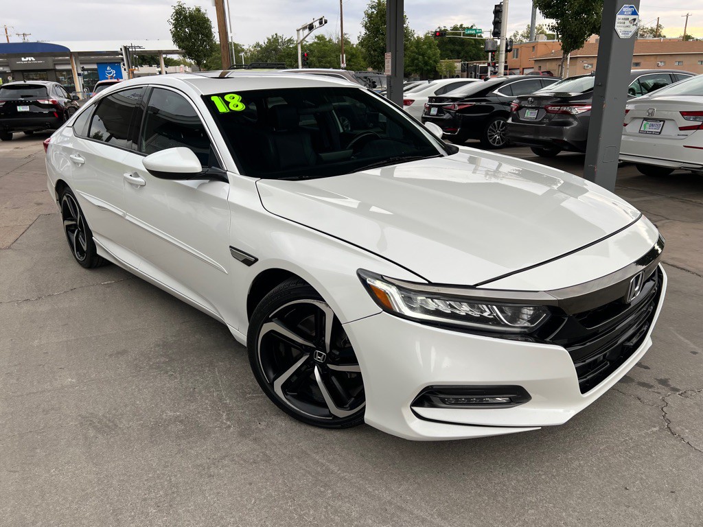 2018 Honda Accord Image 3