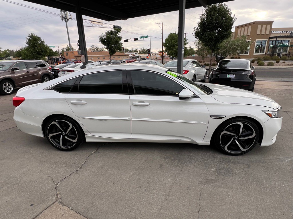 2018 Honda Accord Image 4
