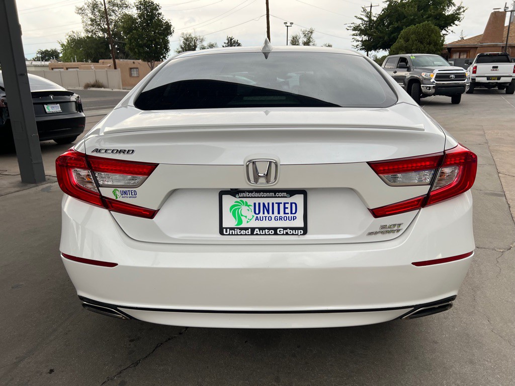 2018 Honda Accord Image 6