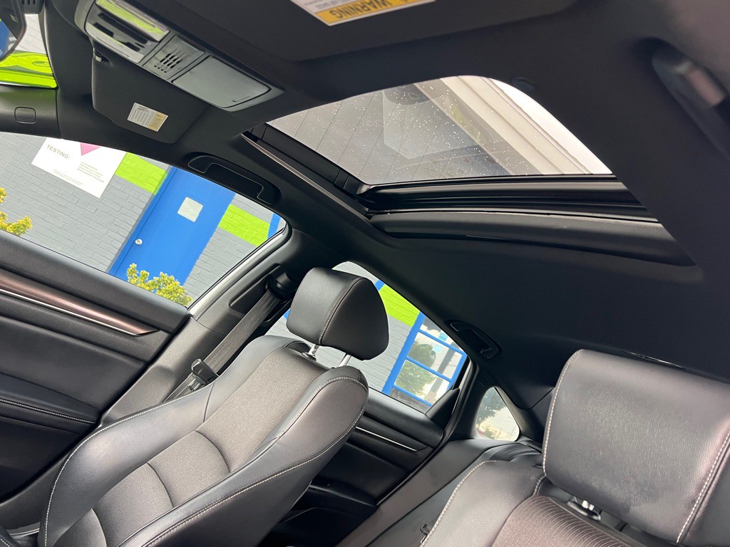 2018 Honda Accord Image 20