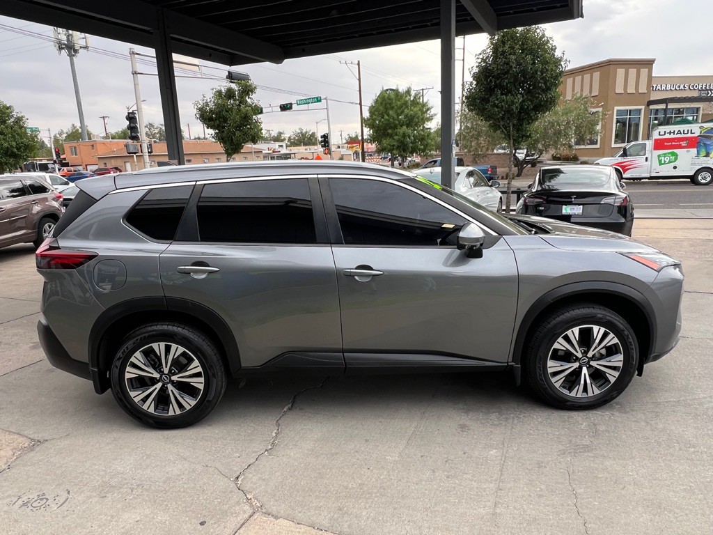 2022 Nissan Rogue Image 4