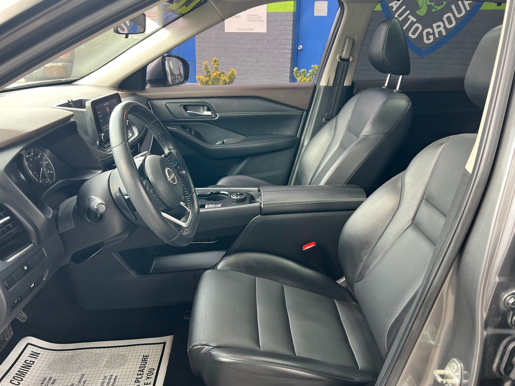 2022 Nissan Rogue Image 12