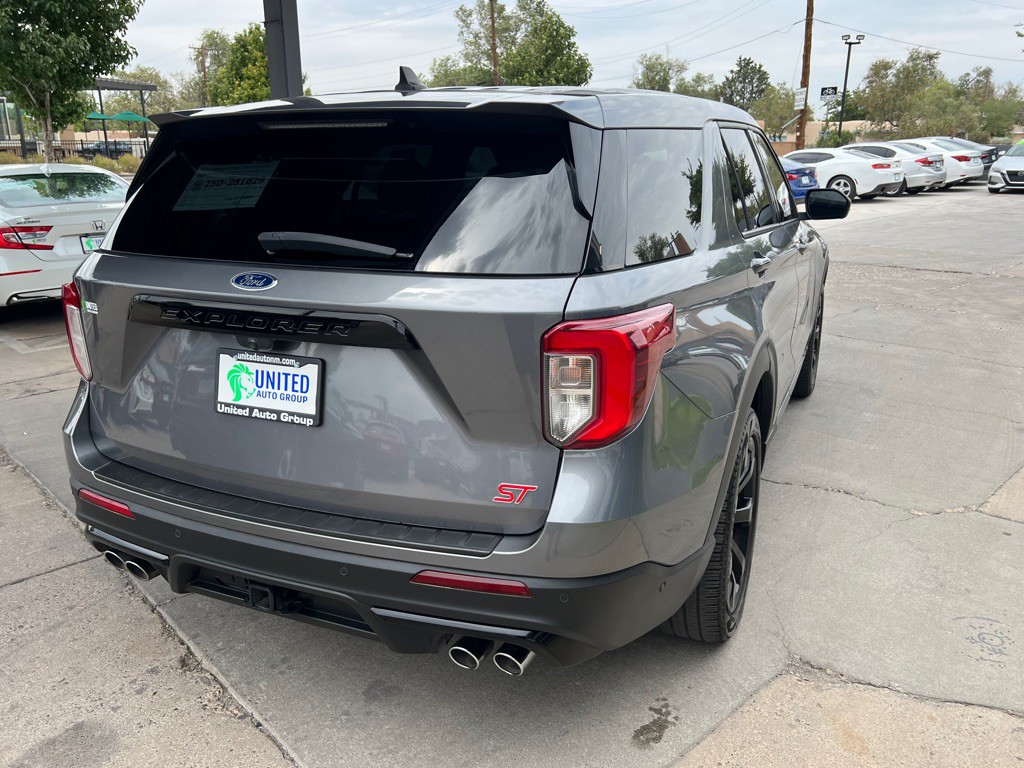 2022 Ford Explorer Image 5