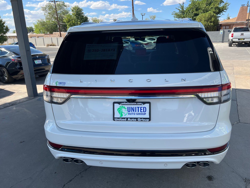 2022 Lincoln Aviator Image 6