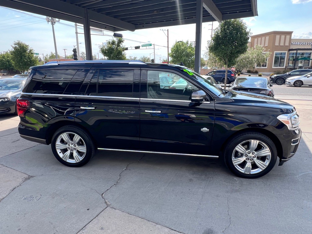 2022 Ford Expedition Image 4