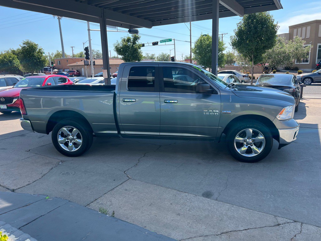 2013 RAM 1500 Image 4