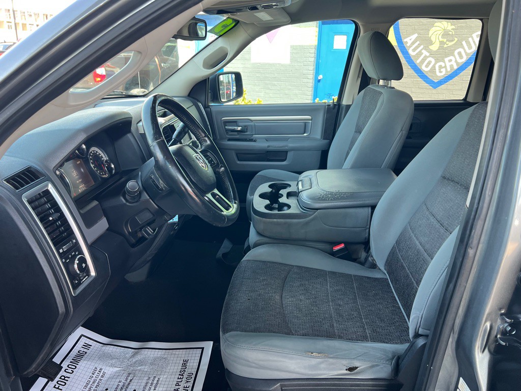 2013 RAM 1500 Image 12