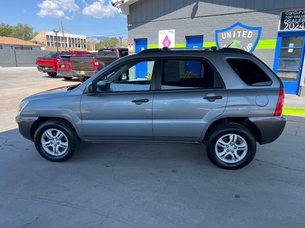 2007 Kia Sportage Image 8