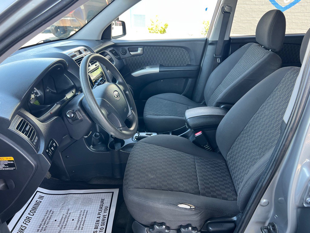 2007 Kia Sportage Image 12