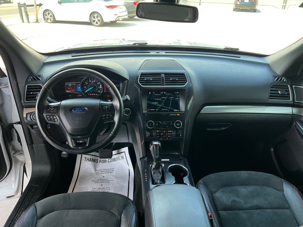 2019 Ford Explorer Image 9