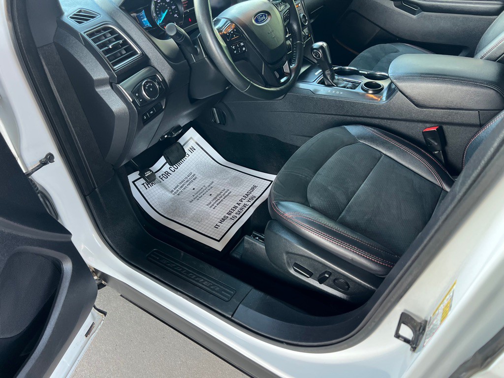 2019 Ford Explorer Image 11