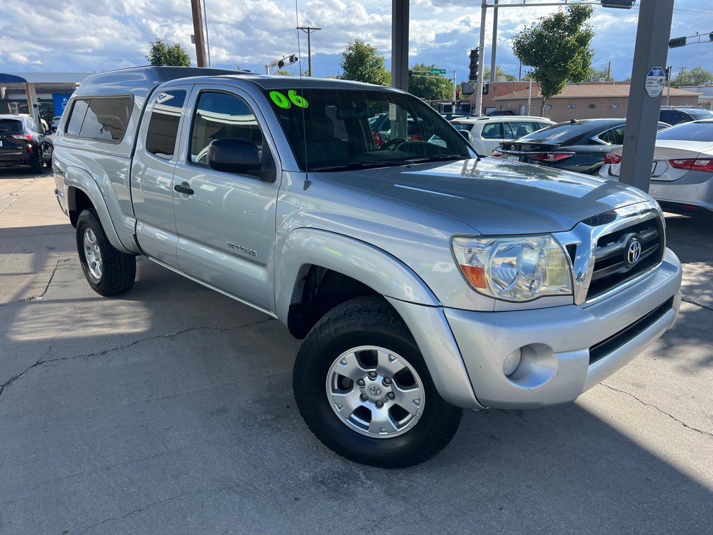 2006 Toyota Tacoma Image 3