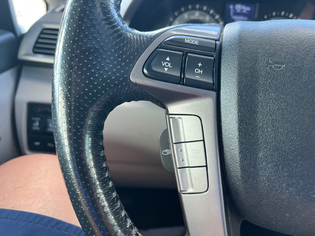 2015 Honda Odyssey Image 20