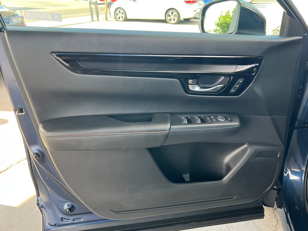 2025 Honda CR-V Image 10