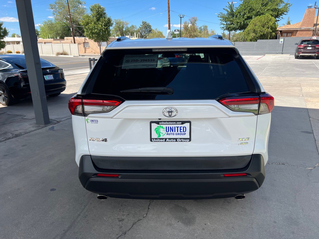 2021 Toyota Rav4 Image 6