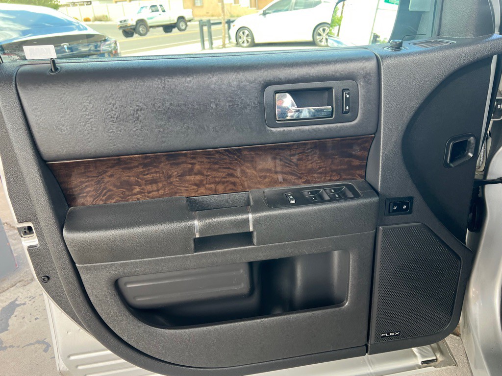 2019 Ford Flex Image 10