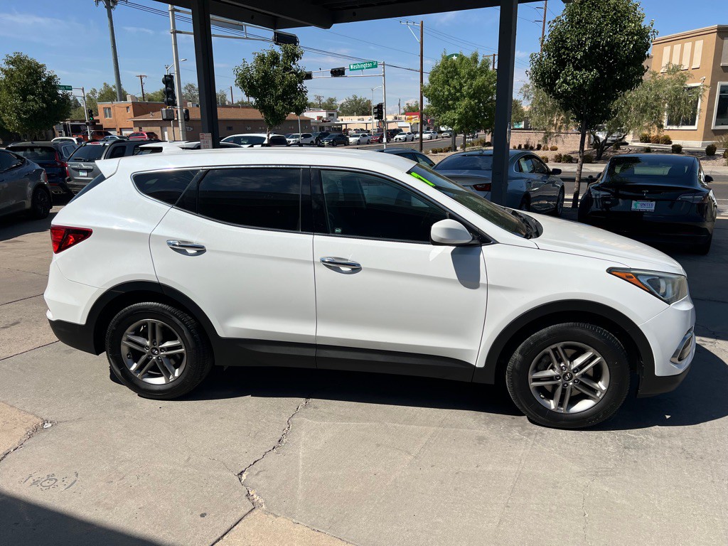 2017 Hyundai Santa Fe Sport Image 4