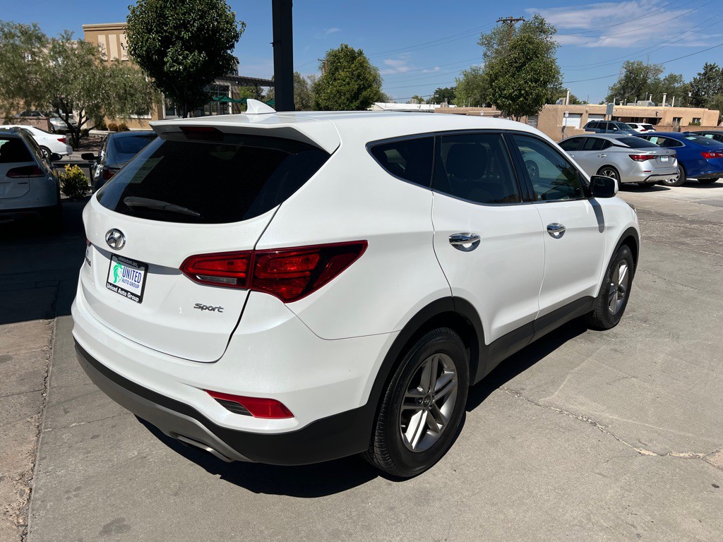 2017 Hyundai Santa Fe Sport Image 5