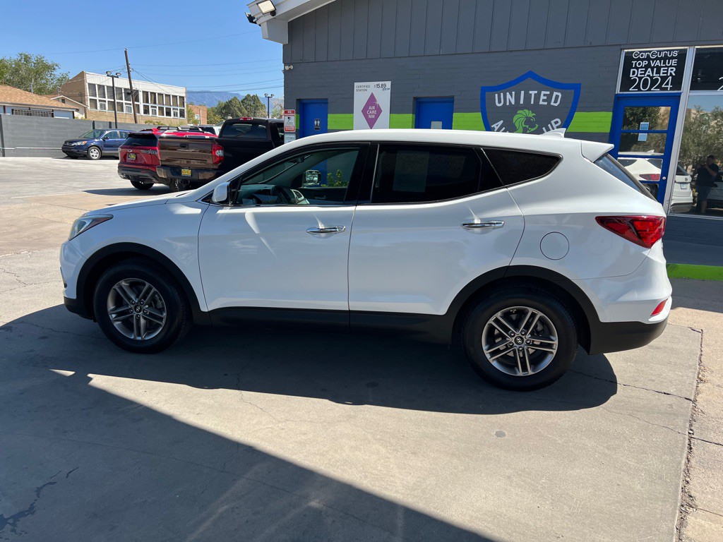 2017 Hyundai Santa Fe Sport Image 8
