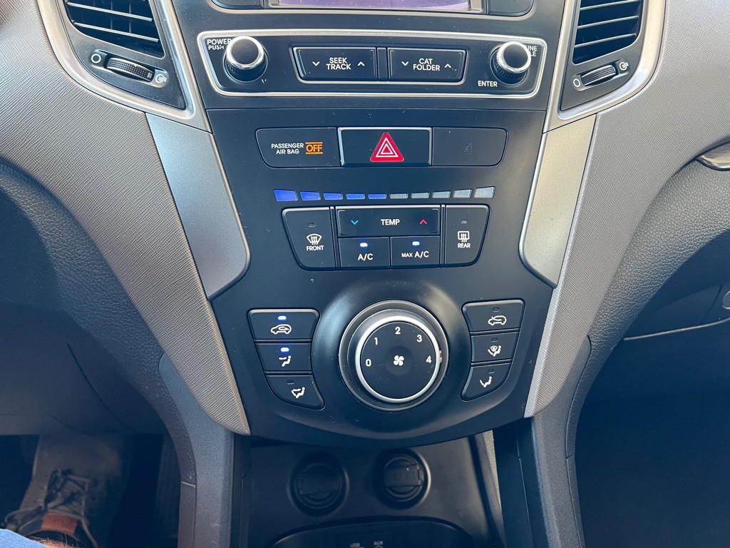 2017 Hyundai Santa Fe Sport Image 16