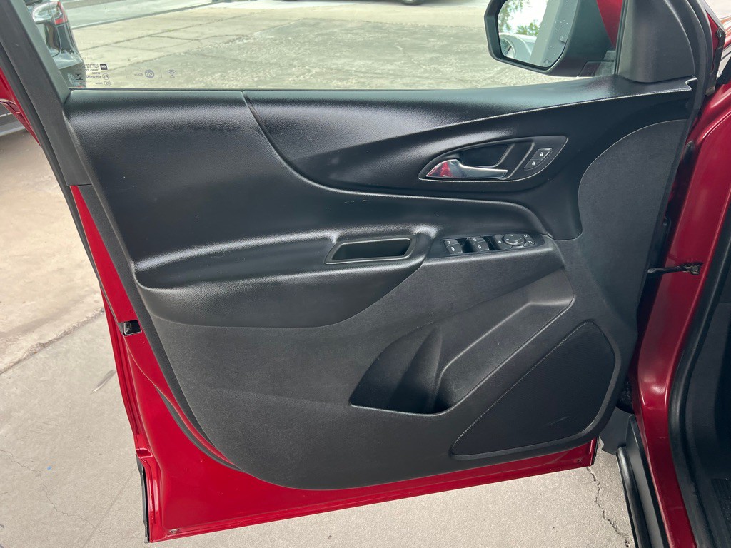2018 Chevrolet Equinox Image 10