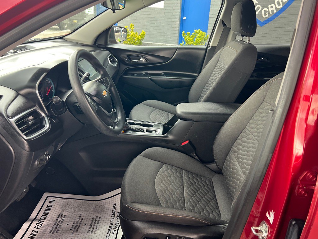 2018 Chevrolet Equinox Image 12