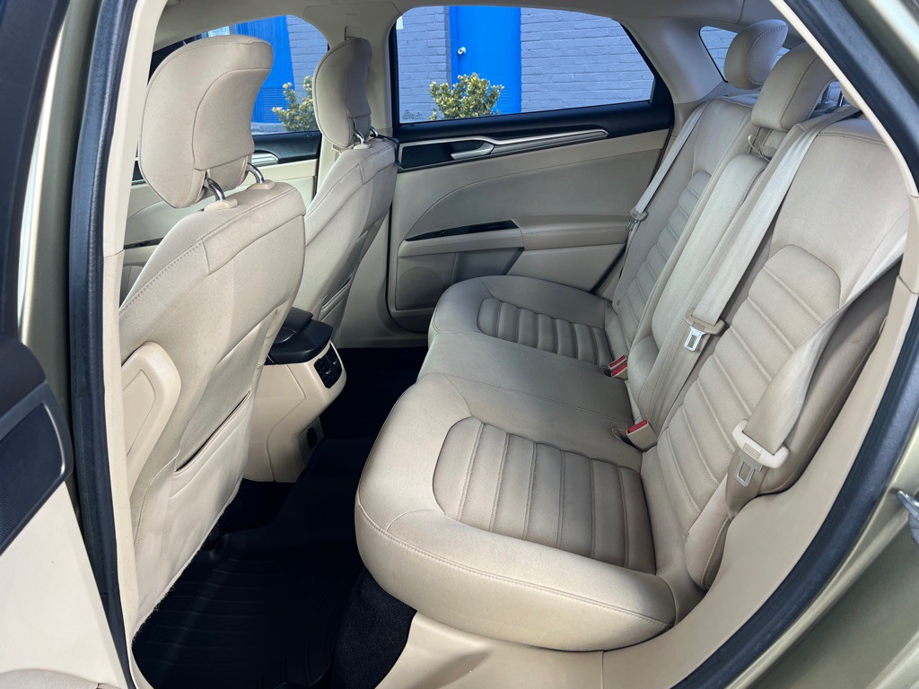 2013 Ford Fusion Image 13