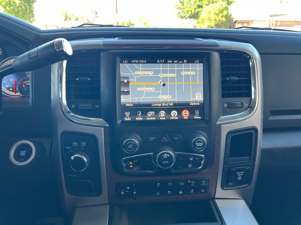 2017 RAM 2500 Image 16