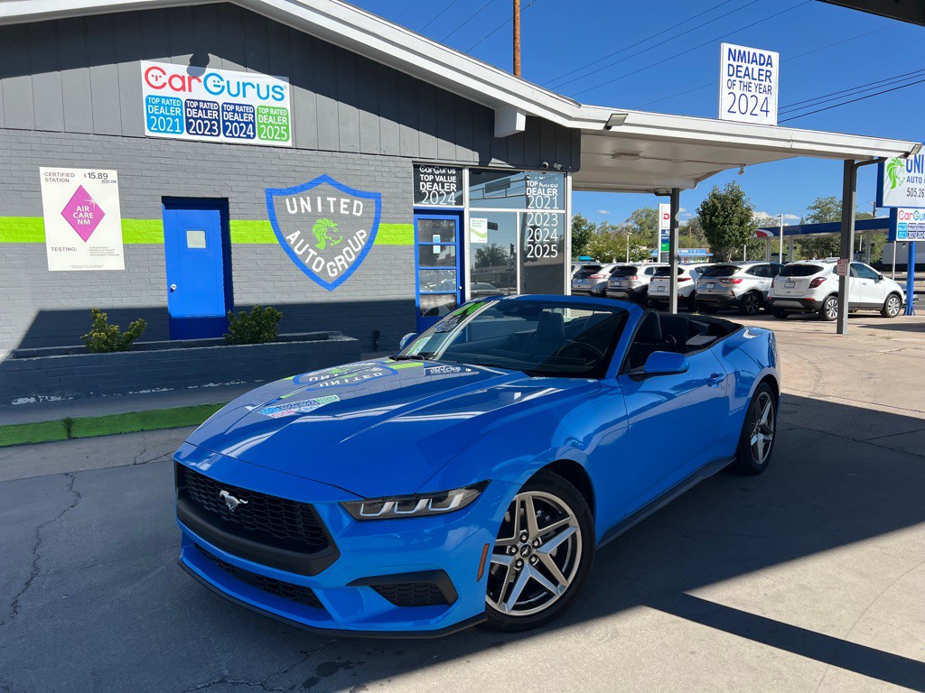 2024 Ford Mustang Image 1