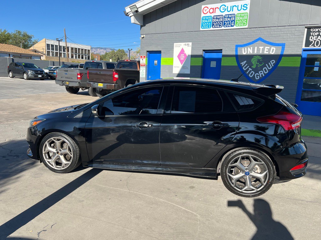 2018 Ford Focus Image 8