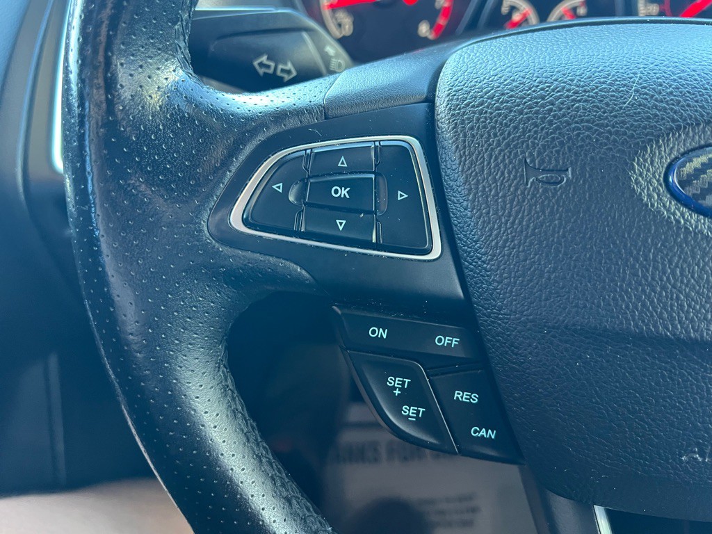 2018 Ford Focus Image 18