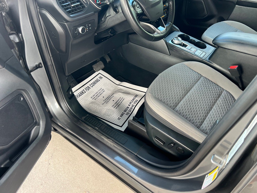 2022 Ford Escape Image 11