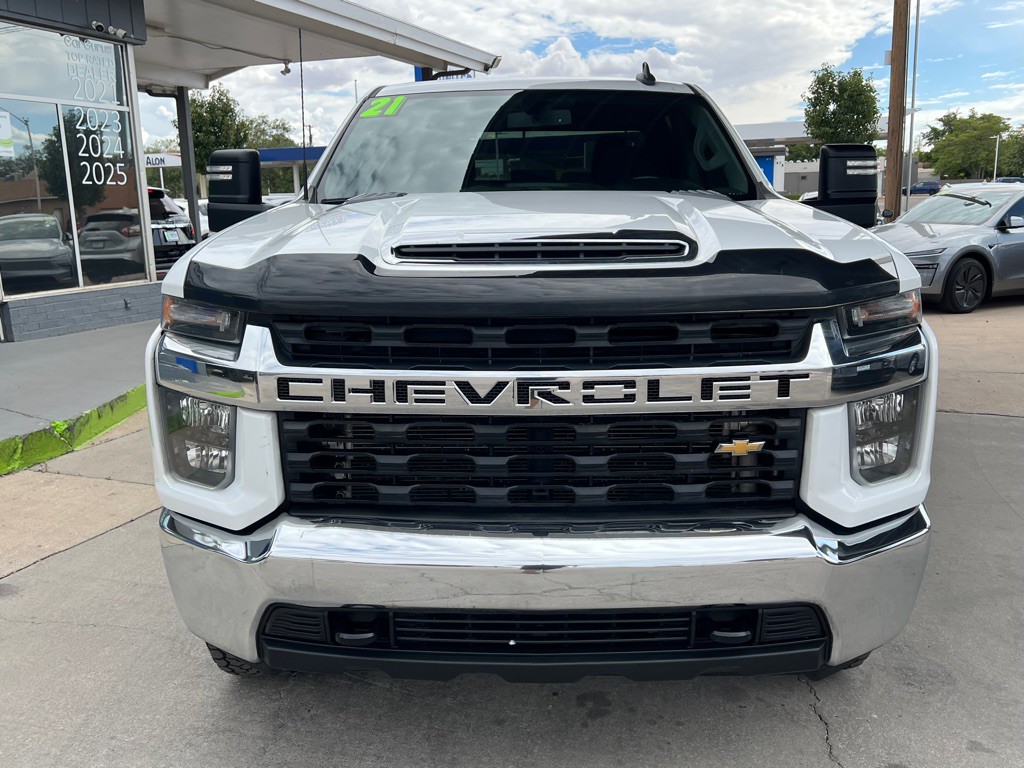 2021 Chevrolet Silverado 1500 Image 2