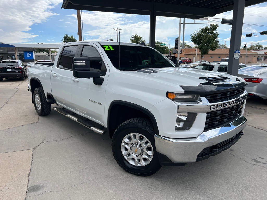2021 Chevrolet Silverado 1500 Image 3