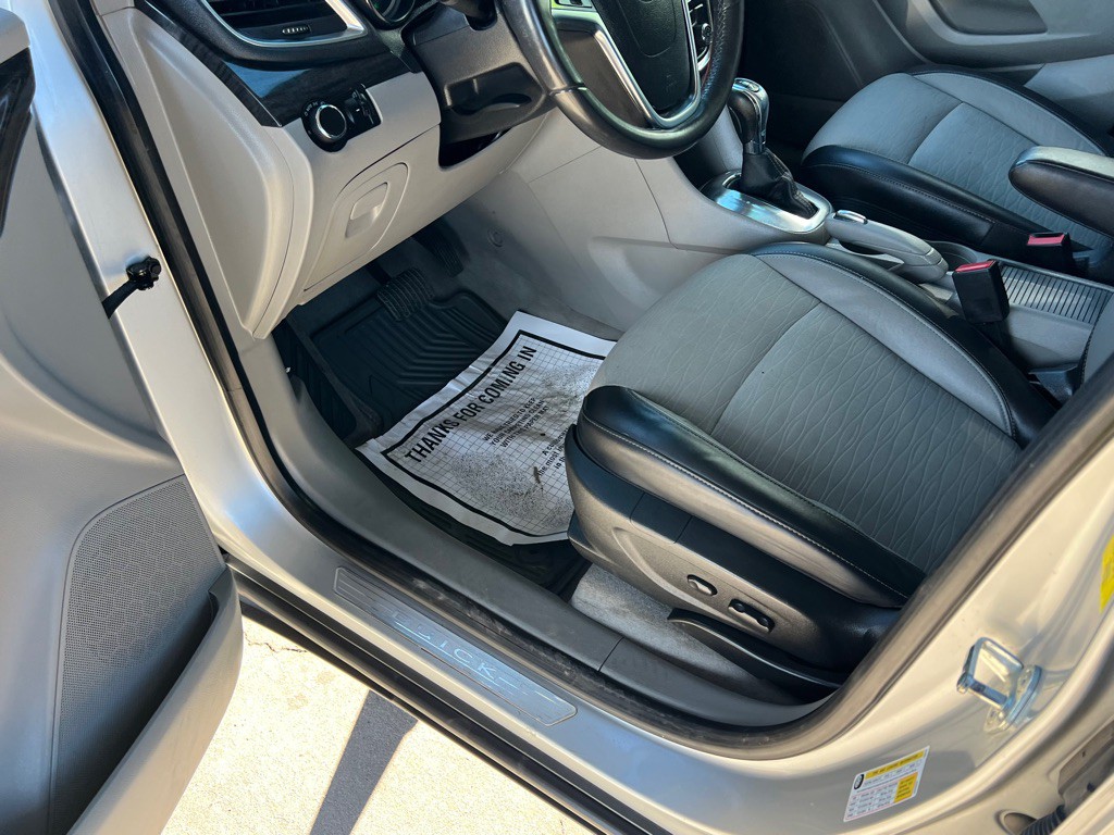 2016 Buick Enclave Image 11