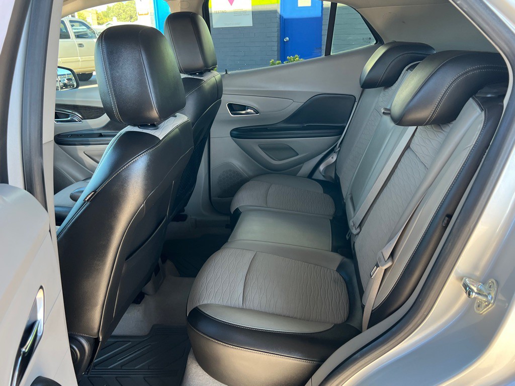 2016 Buick Enclave Image 13