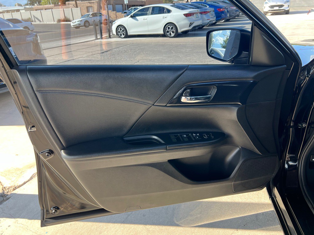 2014 Honda Accord Image 10