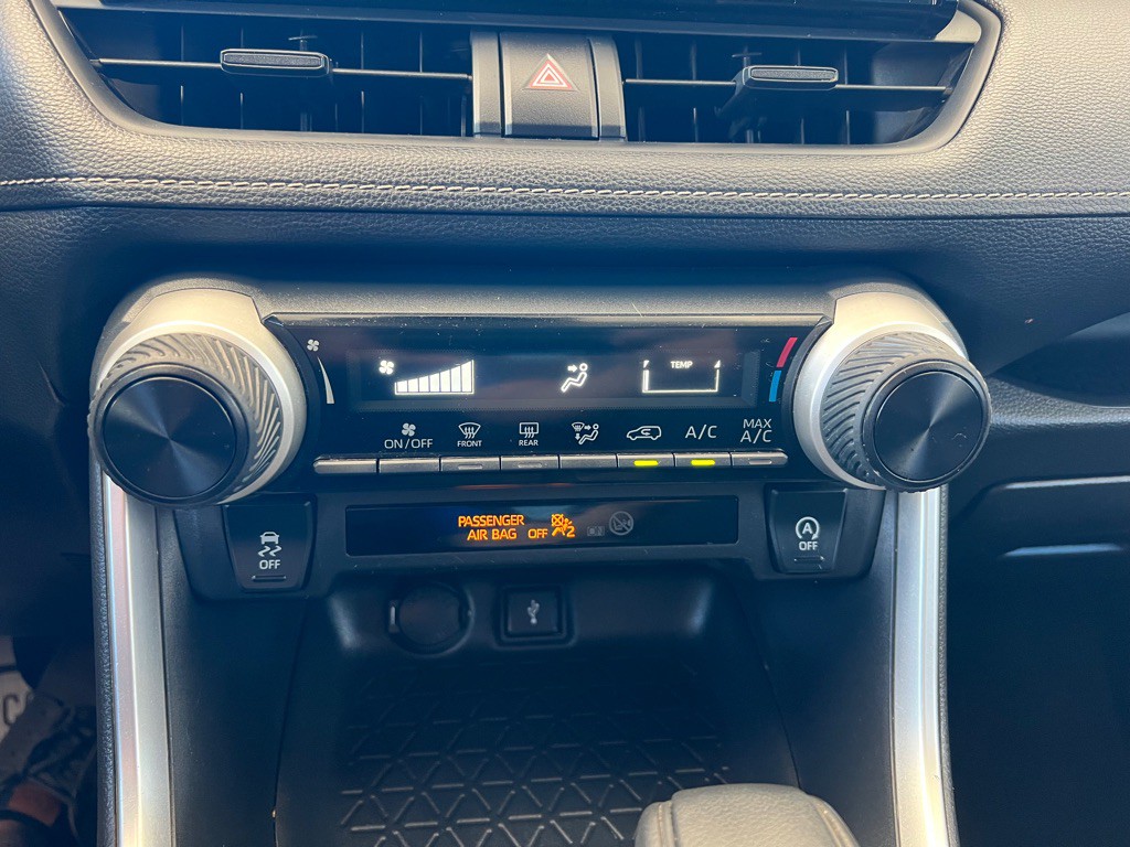 2020 Toyota Rav4 Image 16