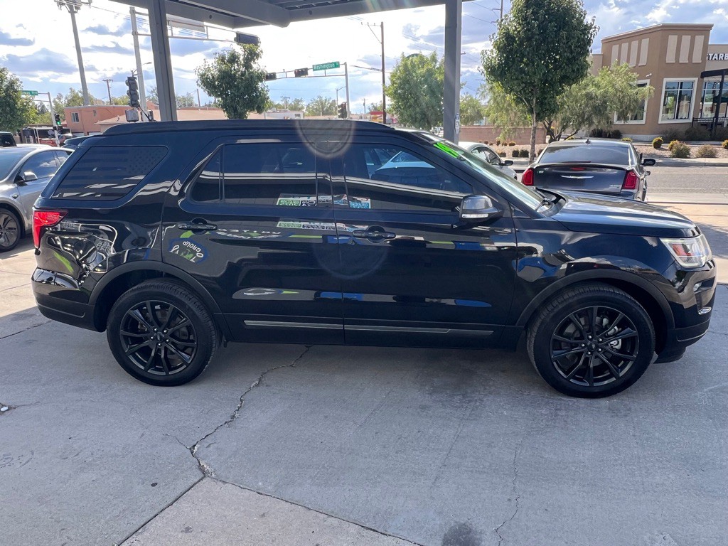 2019 Ford Explorer Image 4