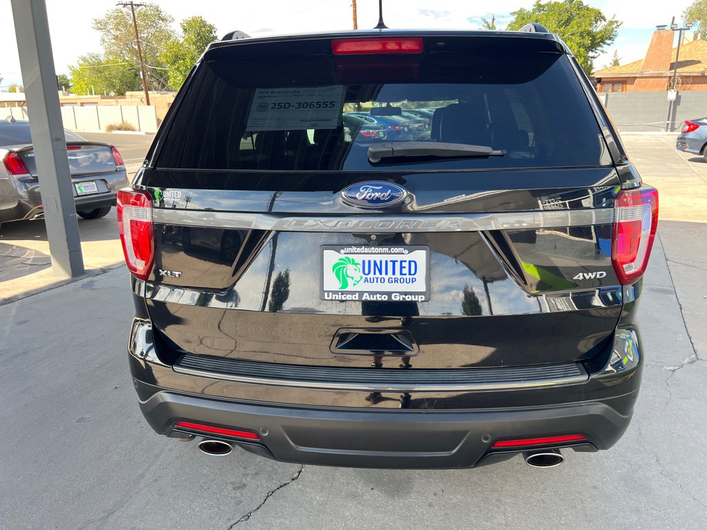 2019 Ford Explorer Image 6
