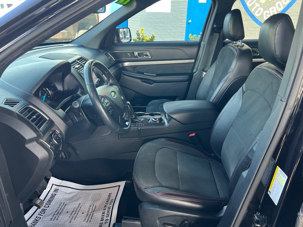 2019 Ford Explorer Image 12