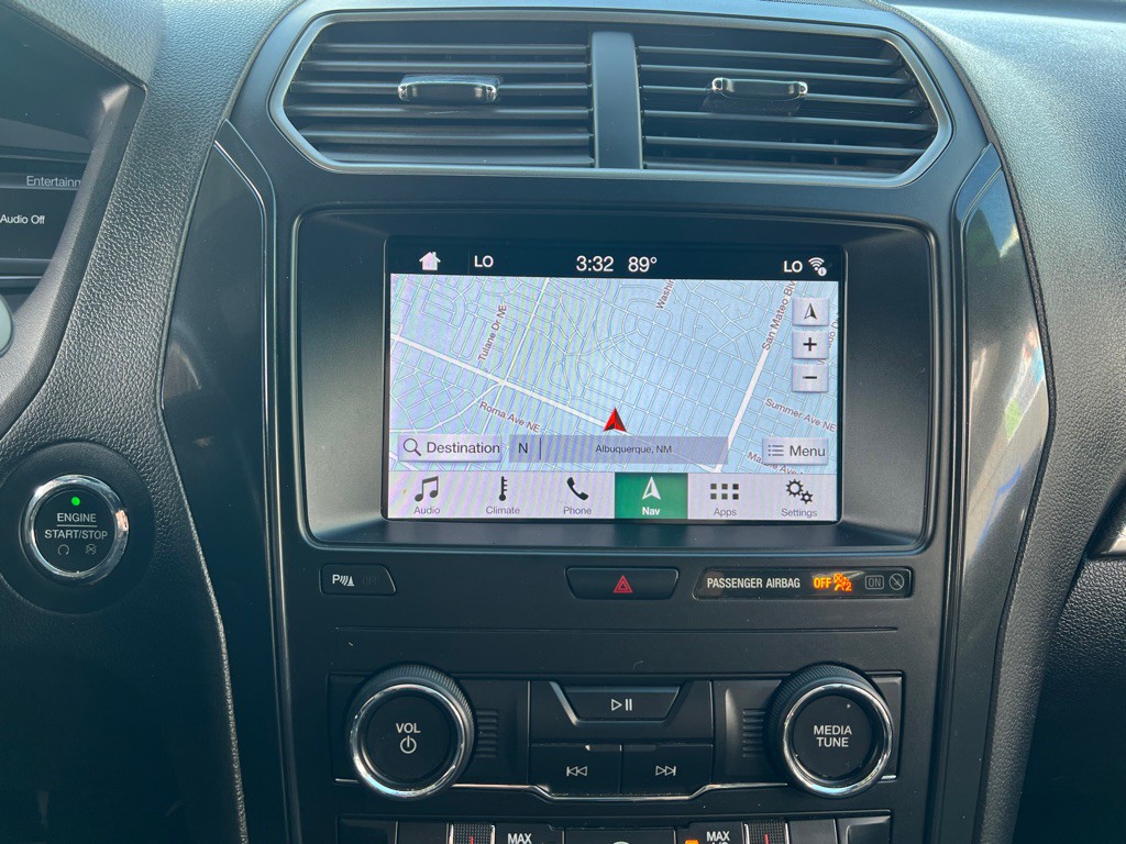 2019 Ford Explorer Image 16