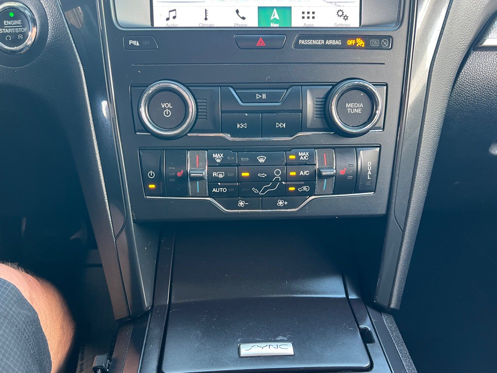 2019 Ford Explorer Image 18