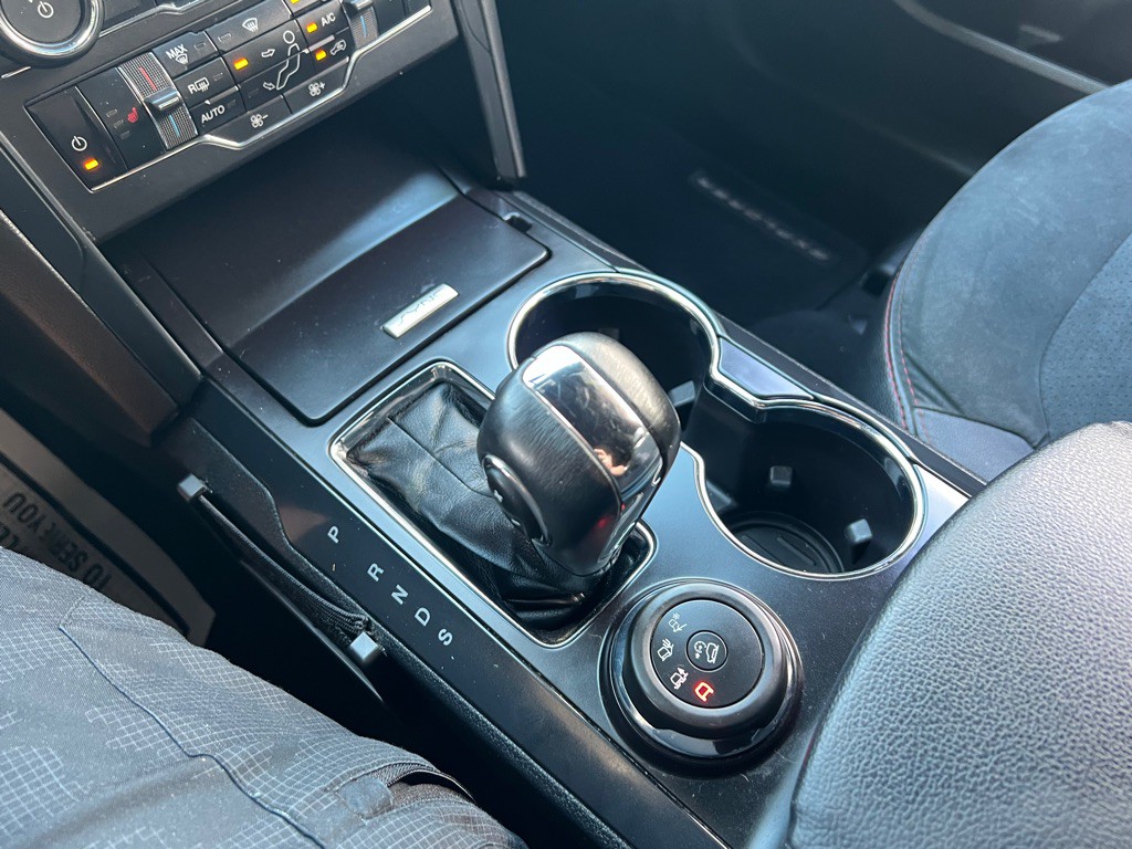 2019 Ford Explorer Image 19