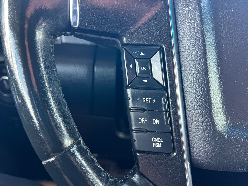 2017 Lincoln Navigator Image 19