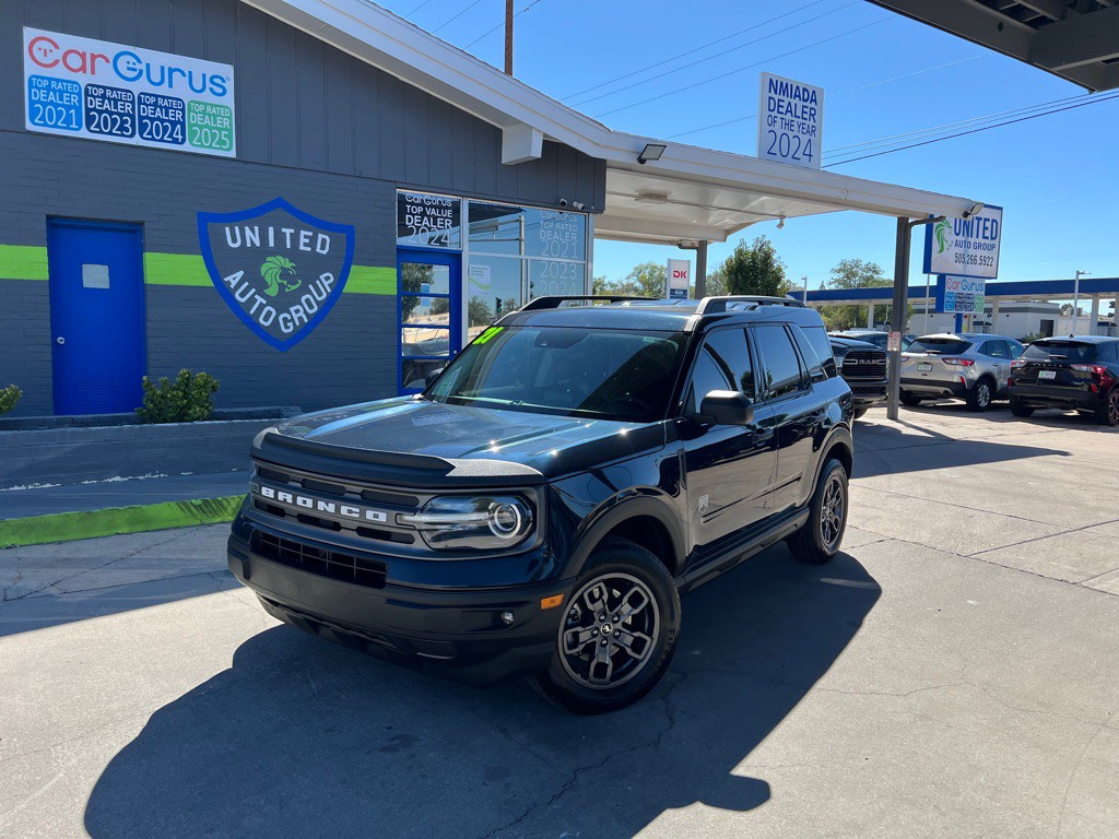 2021 Ford Bronco Image 1