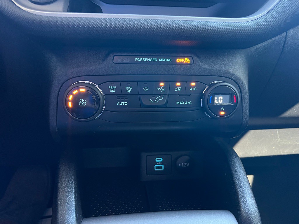 2021 Ford Bronco Image 16