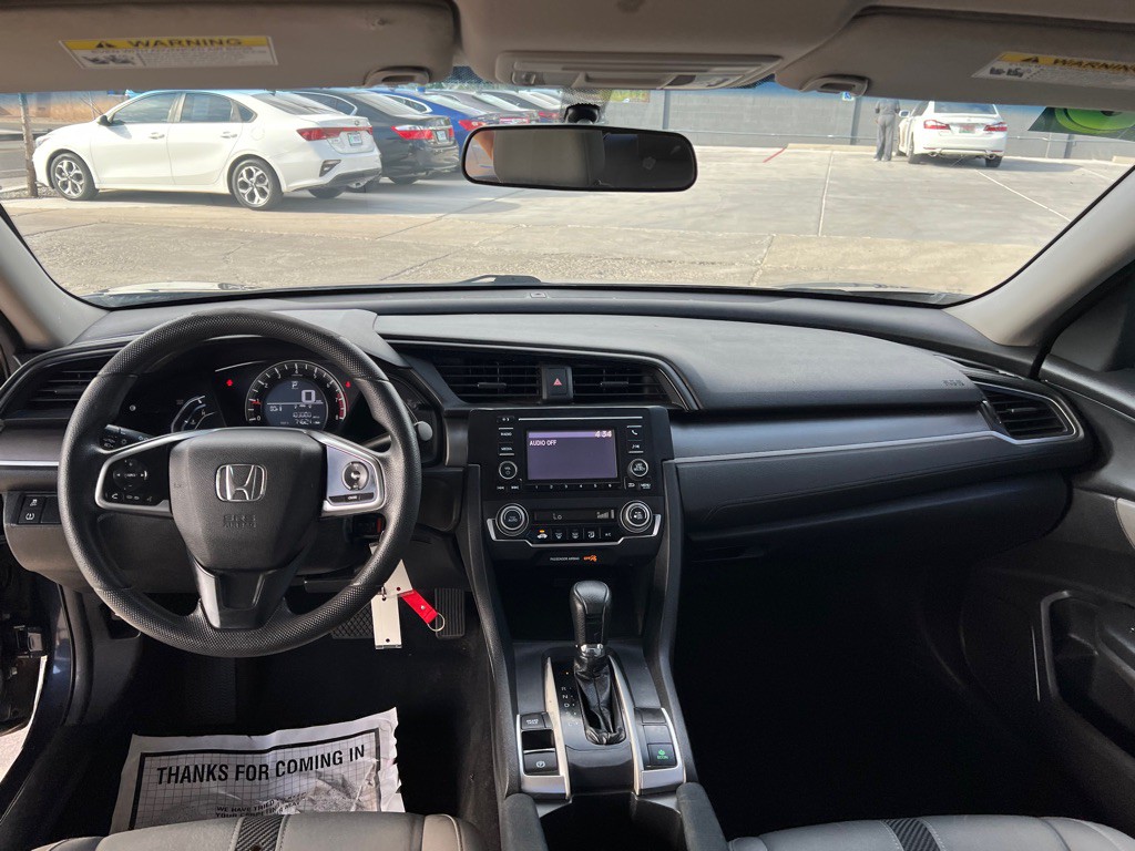 2016 Honda Civic Image 9